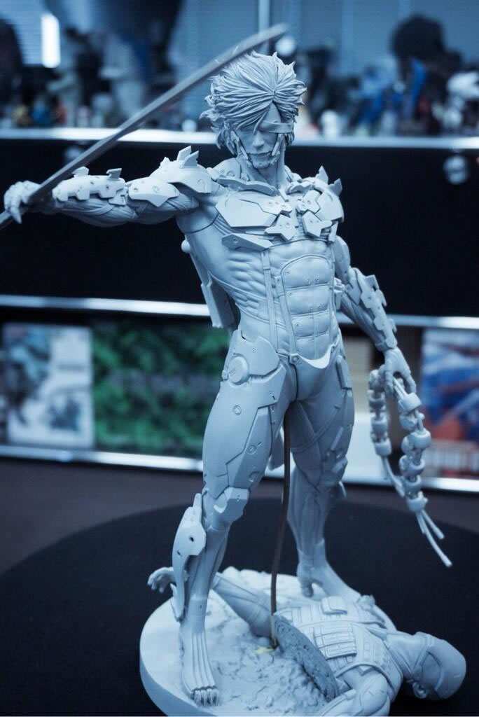 De nouvelles photos pour la statuette GECCO de Raiden