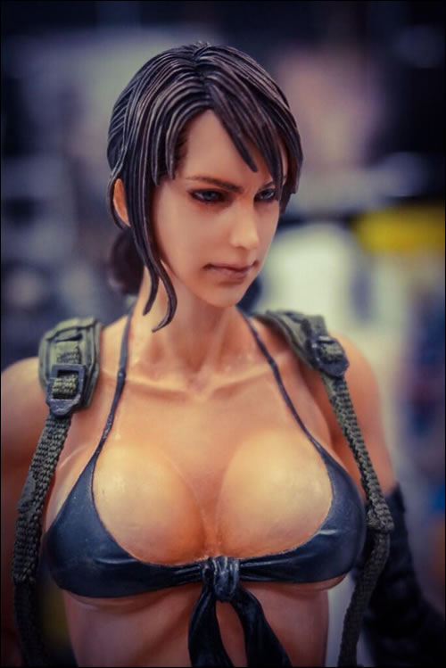 Metal Gear Solid V  : Quiet rejoint Punished Snake et Skull Face en figurine