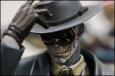 Figurine Play Arts Kai Skull Face