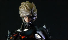 Figurine Play Arts Ka de Raiden Metal Gear Rising