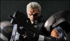 Figurine Play Arts Ka de Solidus Snake Metal Gear Solid 2