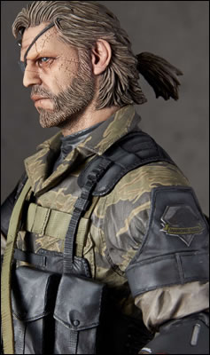 Des photos et une date pour les statuettes Gecco de Venom Snake et D.D.