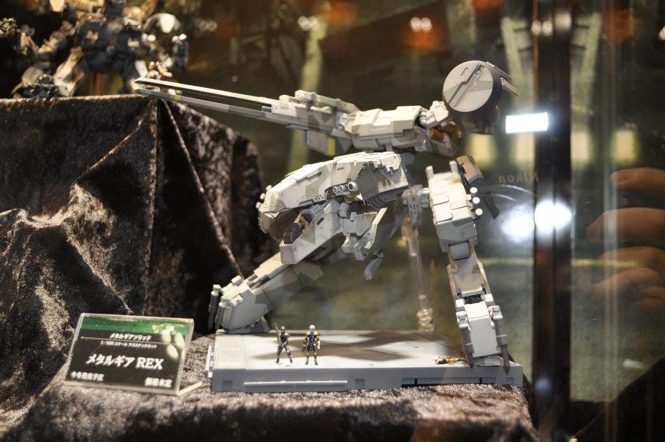 Metal Gear Rex au Wonder Festival plamo kit Kotobukiya