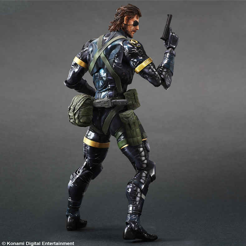 La figurine Play Arts Kai de Big Boss (Ground Zeroes) dispo au printemps