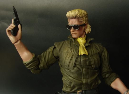 Figurines MGS Peace Walker Kaz et Snake