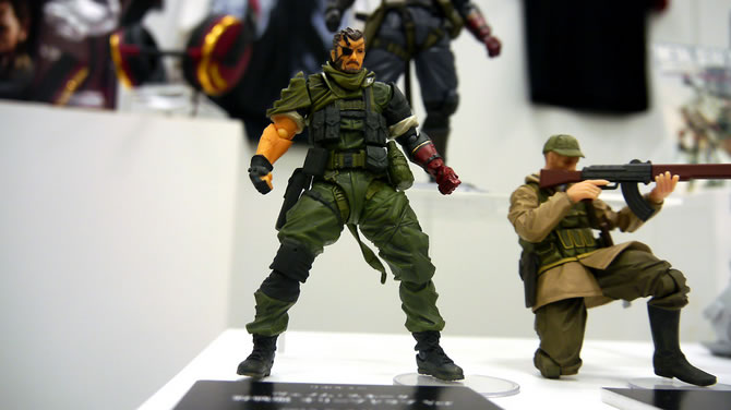 Une multitude de goodies prsents lors du Boot Camp de MGSV The Phantom Pain