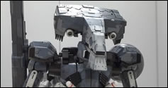 Deux Metal Gear Sahelanthropus signs Sentinel et Kotobukiya