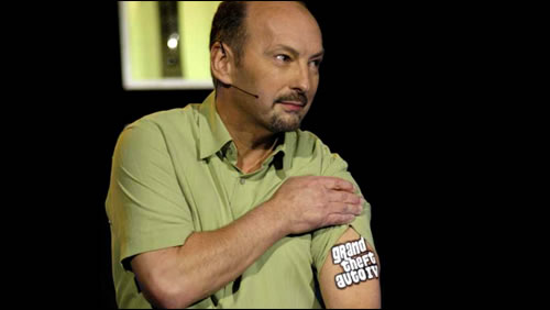 Peter Moore (Electronic Arts) : Hideo Kojima et Konami devraient s'embrasser et se réconcilier