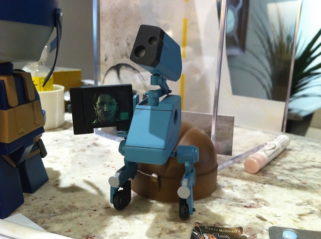 Rohby et Metal Gear Solid au Toy Art Galery