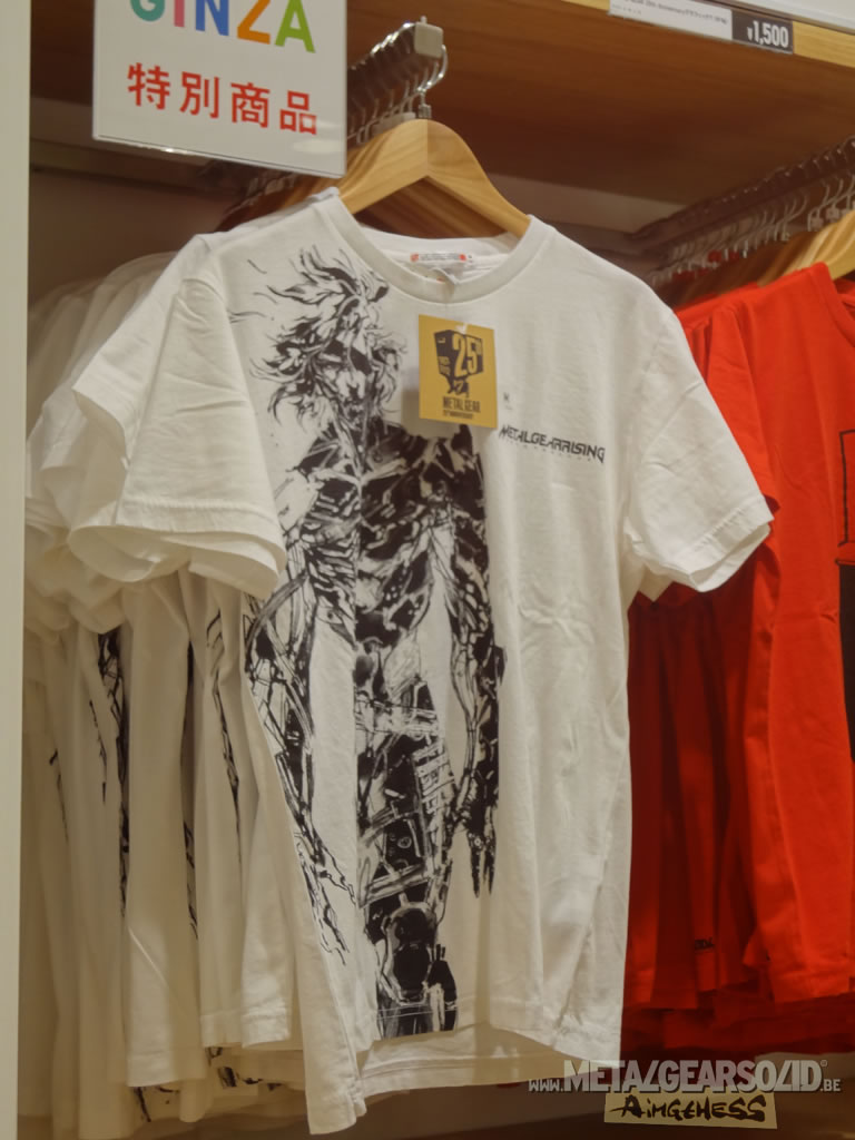 T-shirt Uniqlo Metal Gear fte son 25me anniversaire  Ginza !