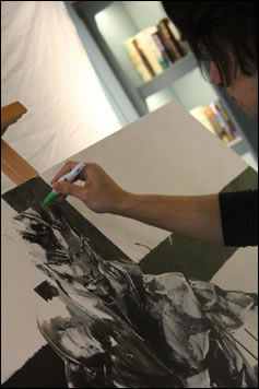 Yoji Shinkawa peint un Solid Snake britannique Londres